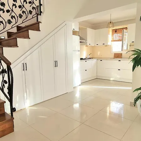 Denize Sifir Benzersiz Villa *